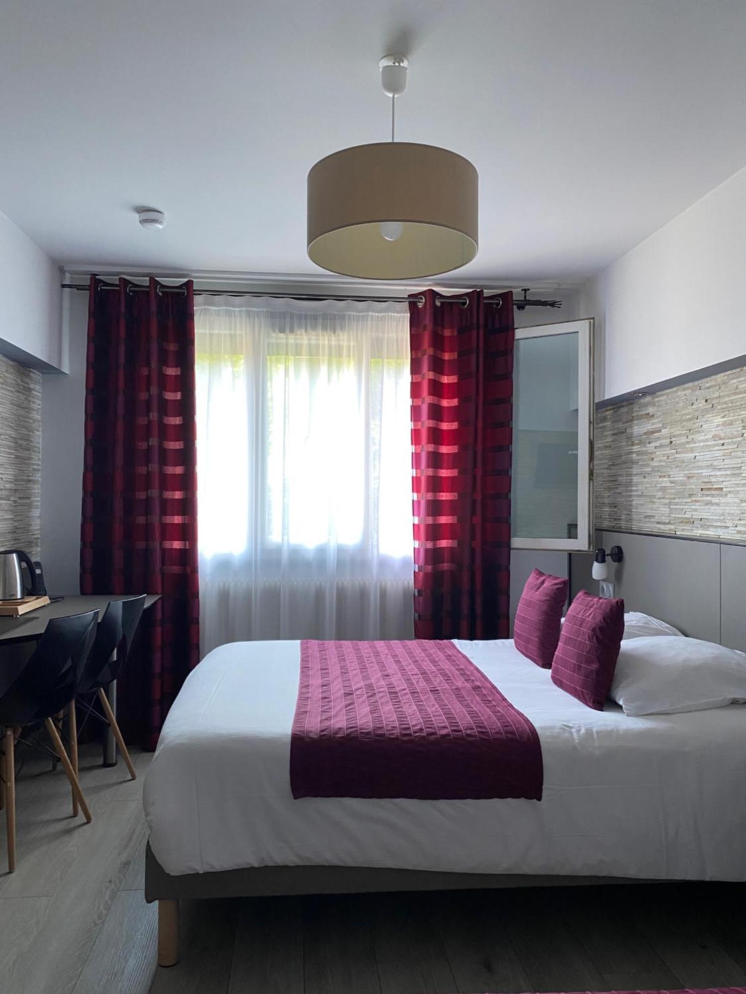 Auberge Des Moulins Pont-Les-Moulins 외부 사진